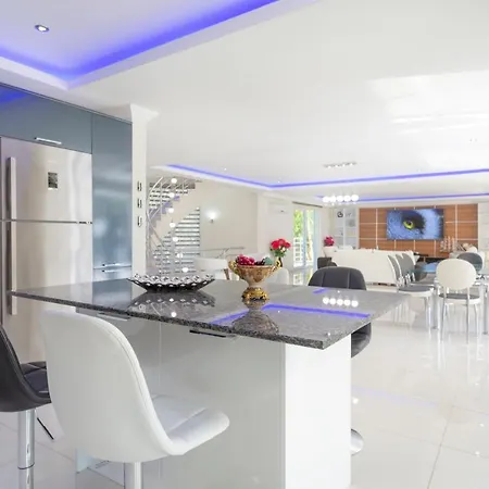 Villa Four Seasons 8 Fethiye